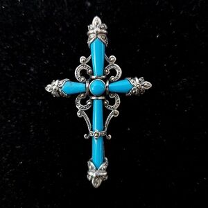 Elegant sterling Silver and turquoise Cross Pendant